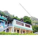 Sunlight Homestay Mohana