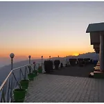 Hotel Hills Resort, Chakrata