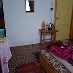 Sarthak Niwas And Homstay Saintoli