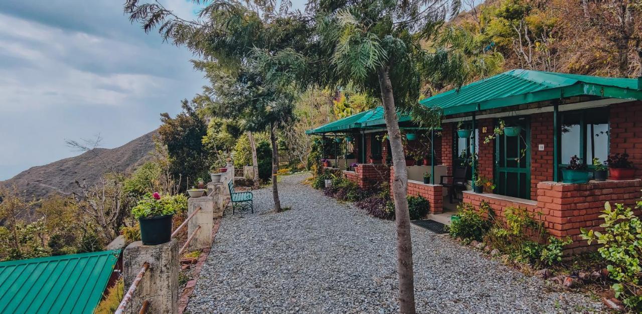 On The Roof, Viraatkhai-chakrata, By Himalayan Eco Luxury tent
