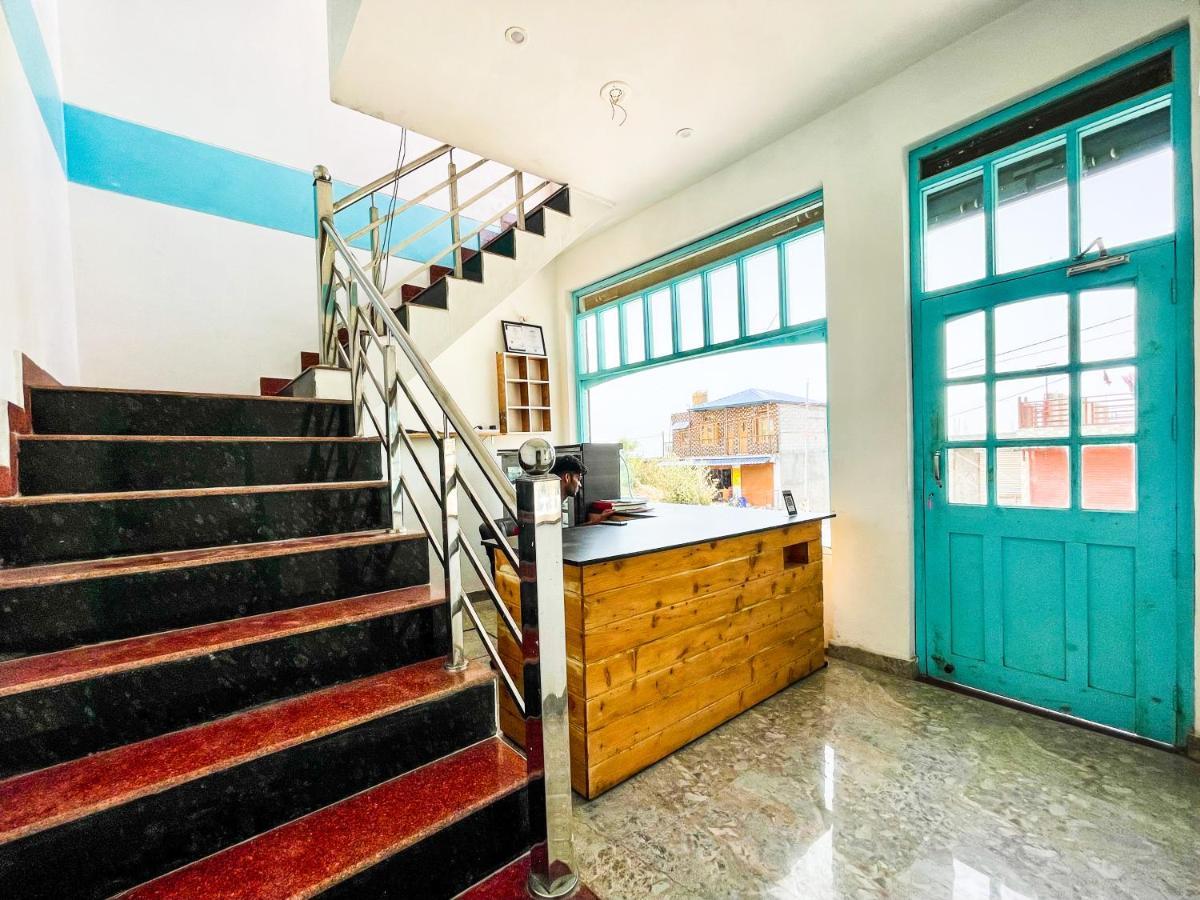 No Cafe Hotel Chakrata