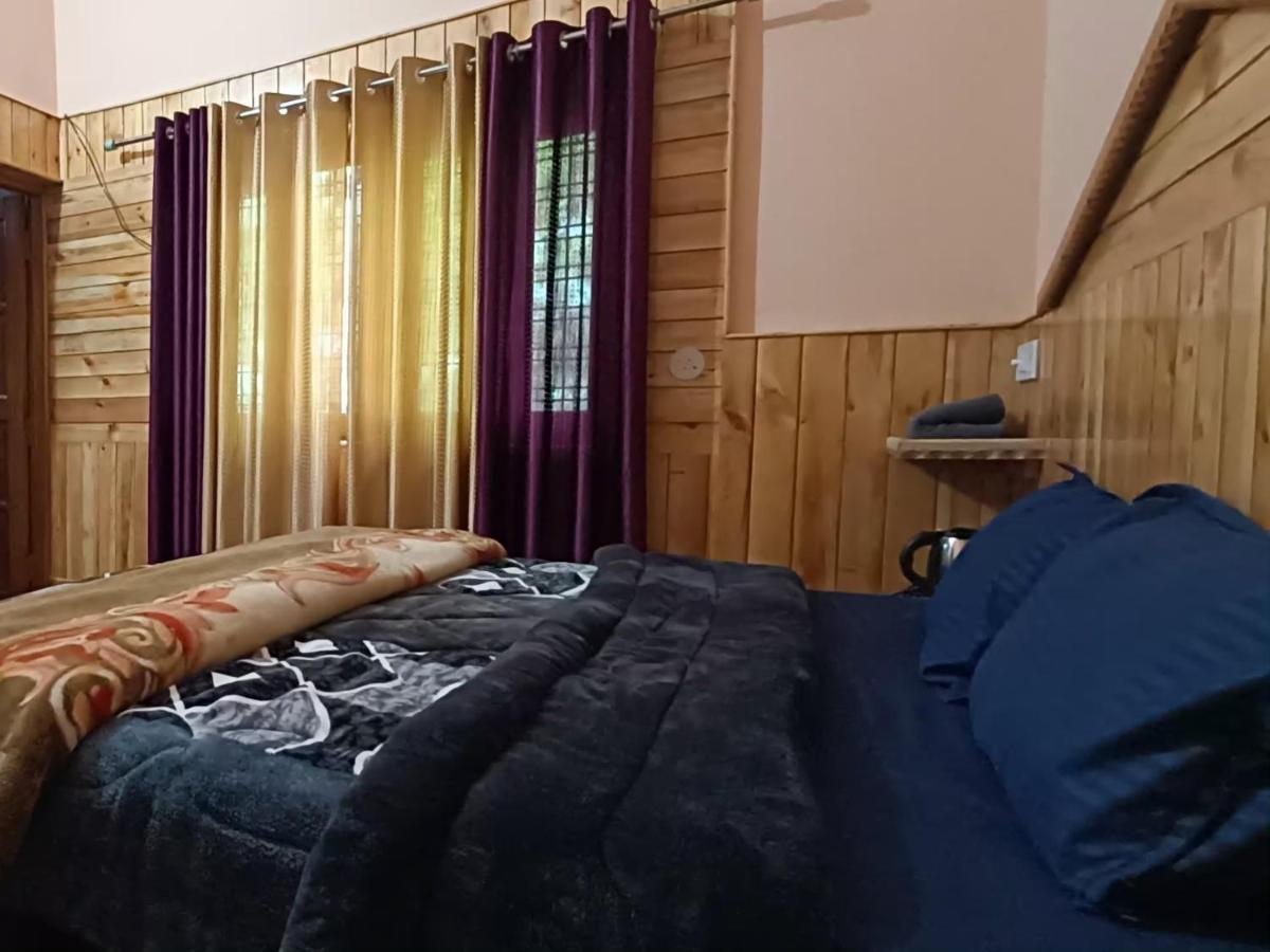 Kohinoor Hotel