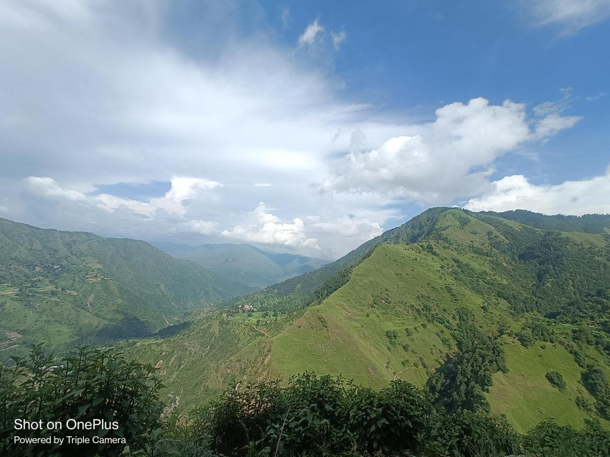 Hotel Himalayan Galaxy Chakrata