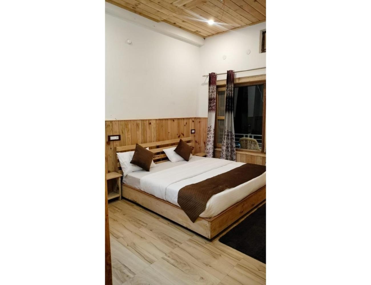 Tiger Hill Resort, Homestay *