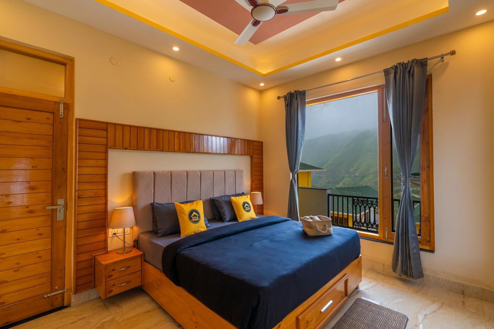 Hostel The *