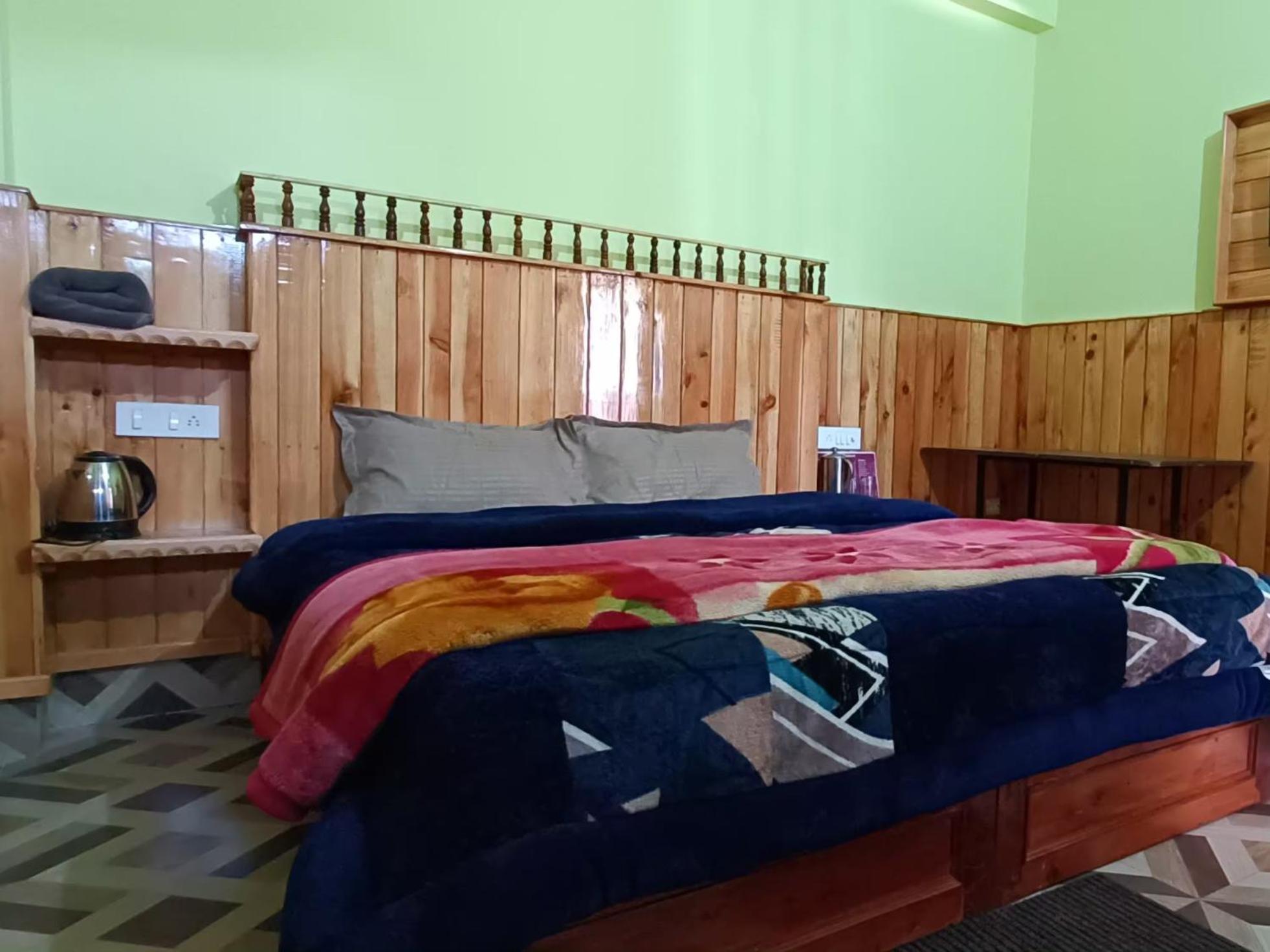 Hotel Kohinoor