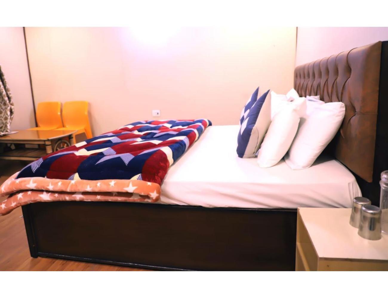 Homestay Pacific & Spa, *