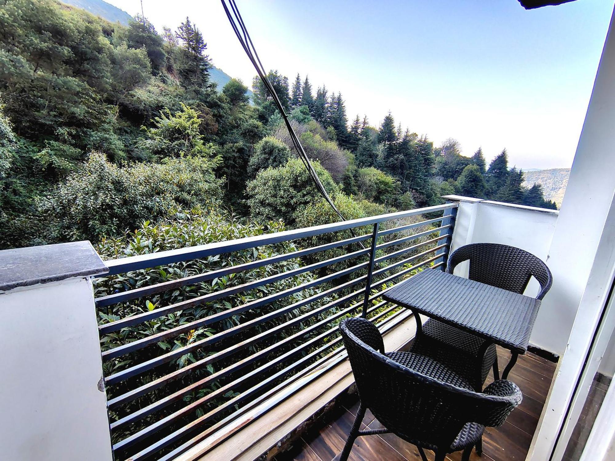 Chakrata Inn Resort Resort *