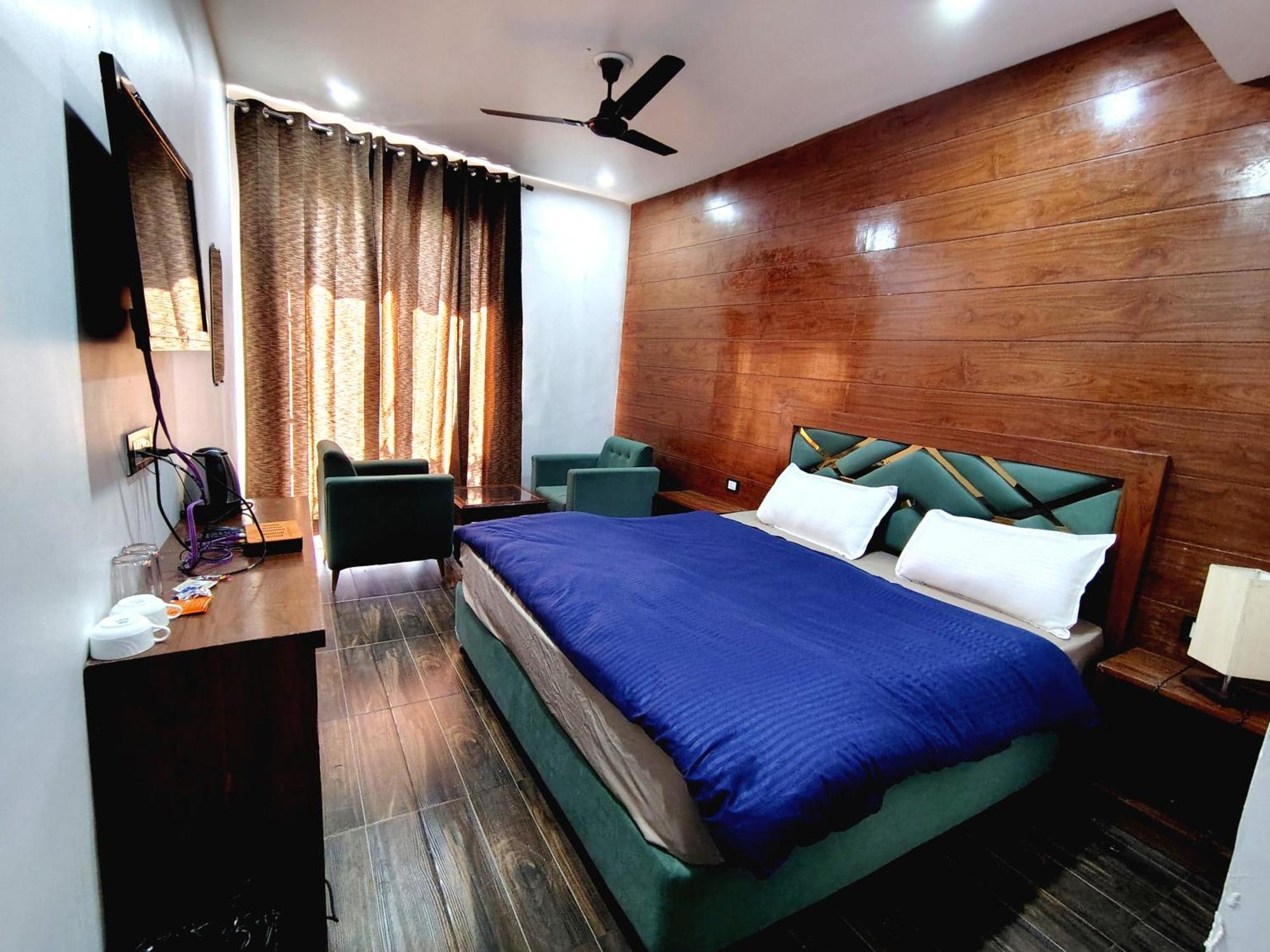 Chakrata Inn Resort Resort *