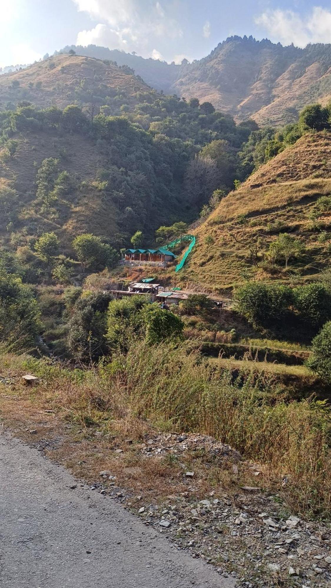 Sarthak Niwas And Homstay Saintoli Homestay Chakrata
