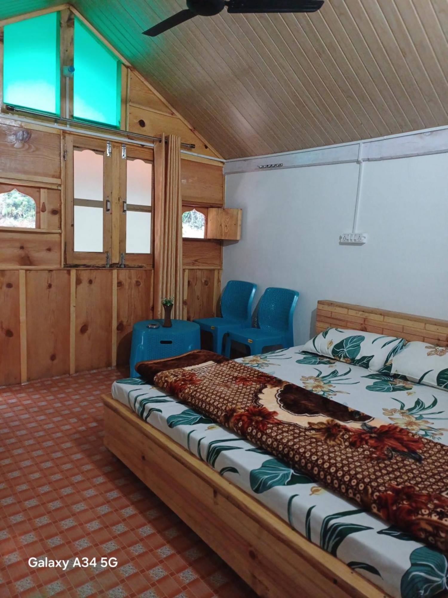 Sarthak Niwas And Homstay Saintoli Homestay