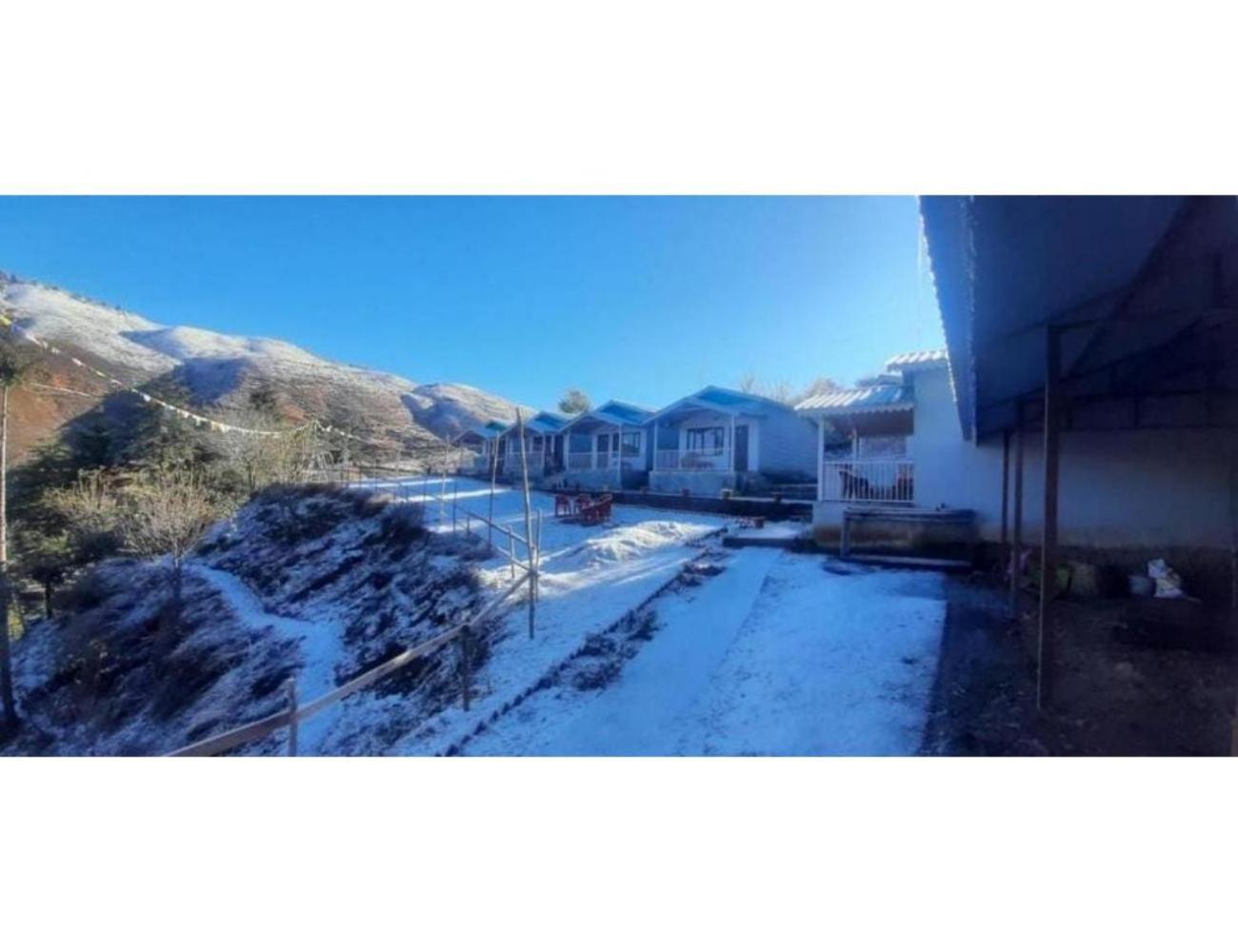 Homestay Lagapokhri Hill Resort, Chakrata