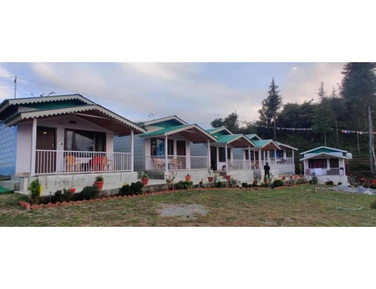 Lagapokhri Hill Resort,