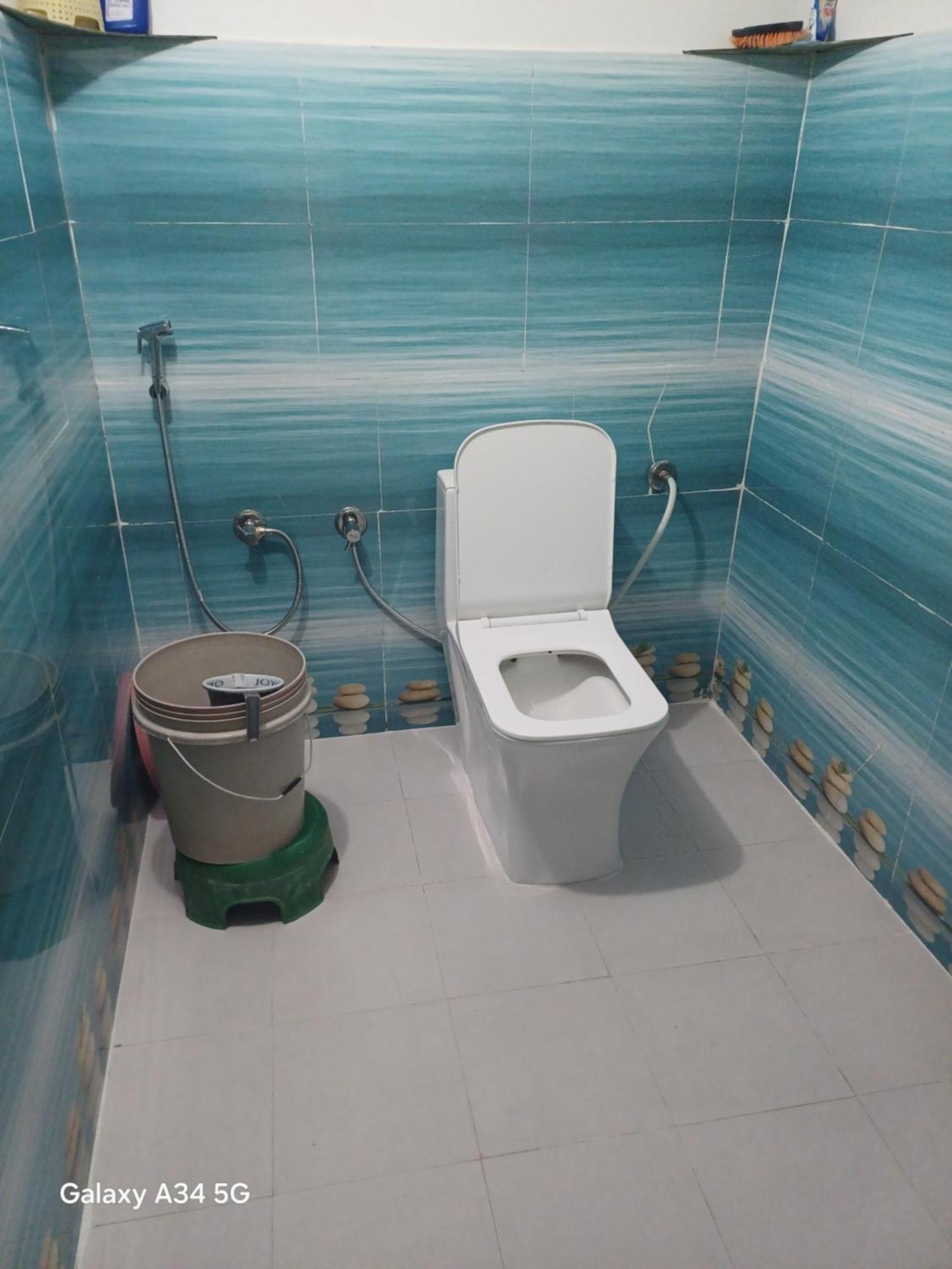 Sarthak Niwas And Homstay Saintoli Apartment
