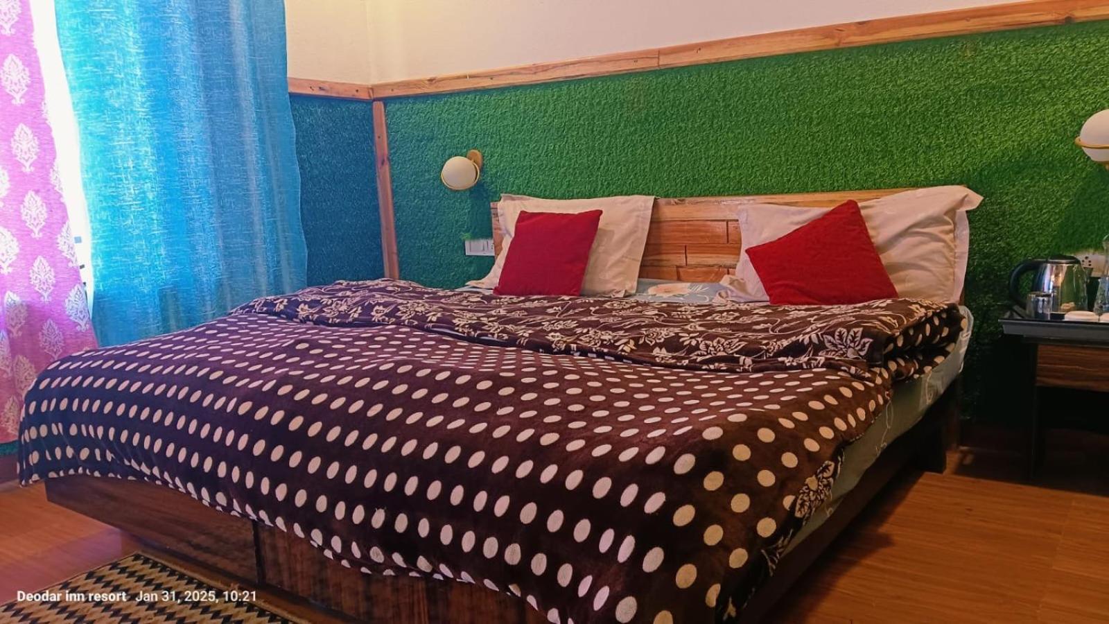 Deodar Resort *